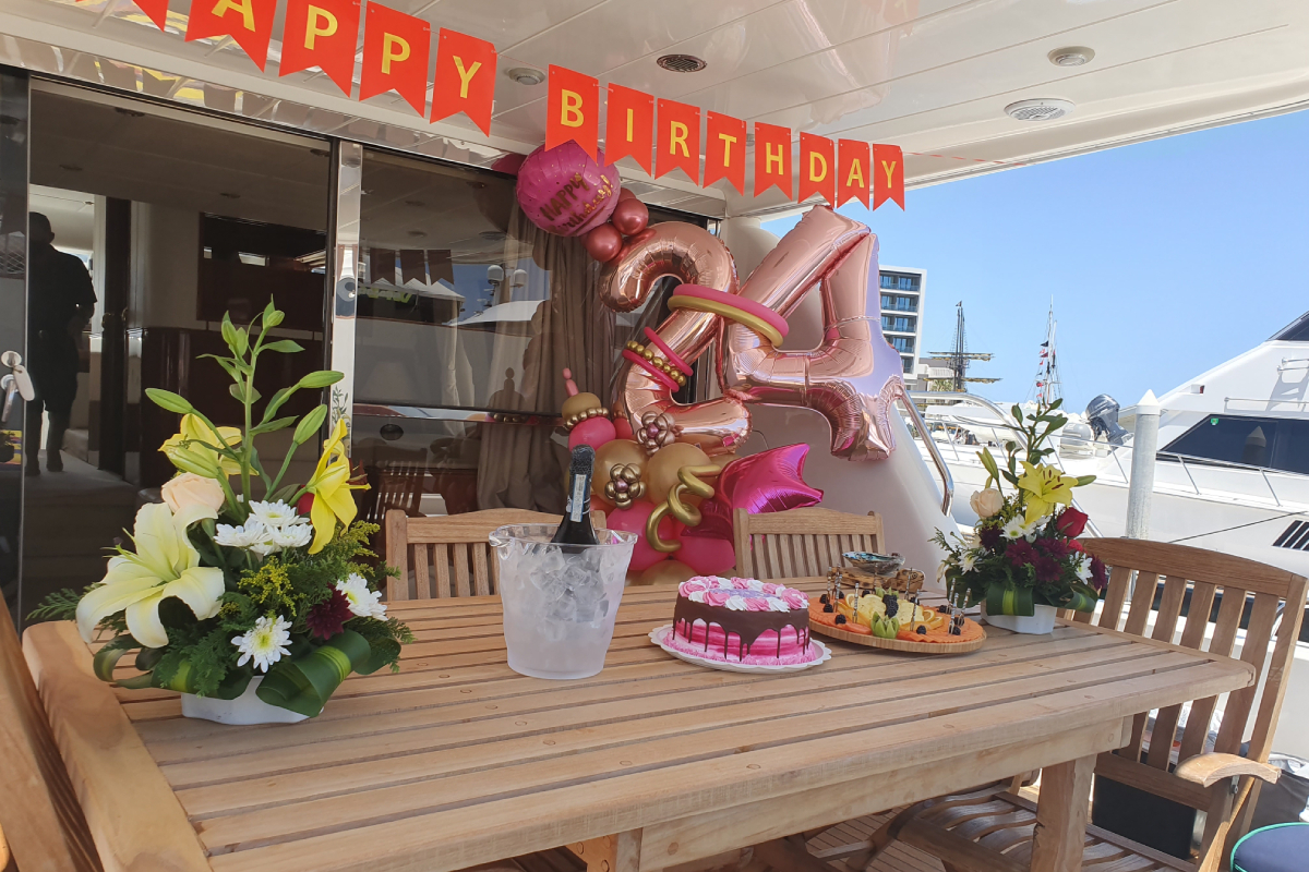 Balloon Decorations for Yacht Party Cabo San Lucas