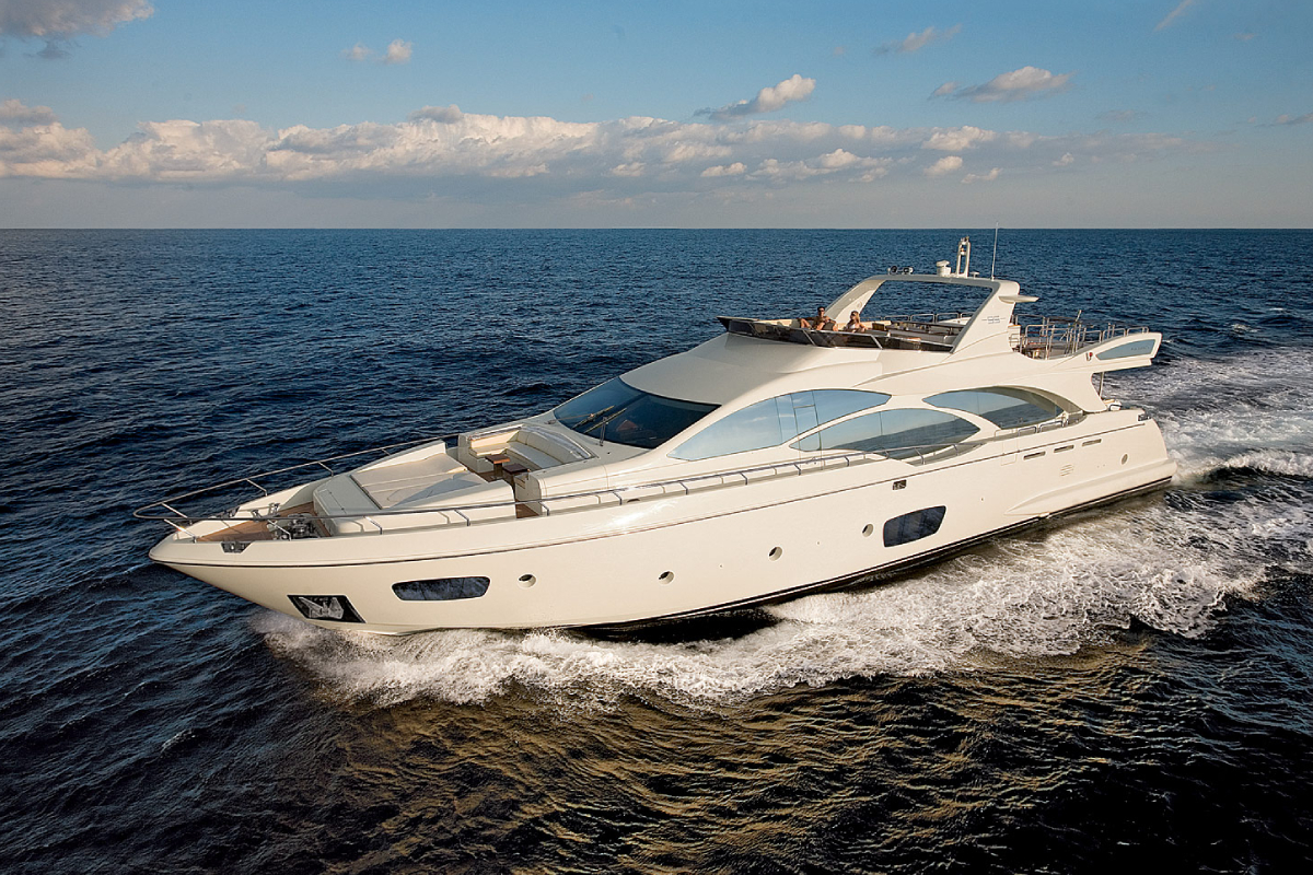 Special yacht charter offers