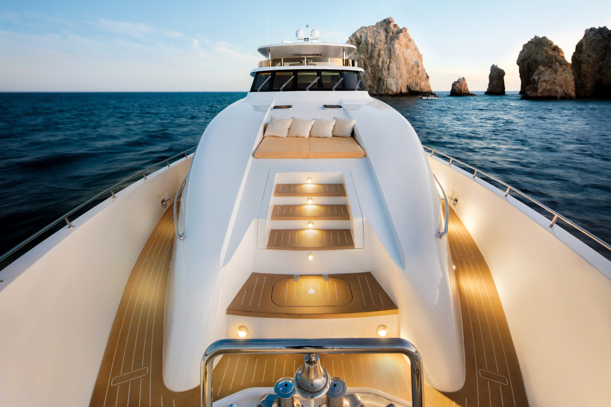 Luxury yachts in Cabo San Lucas
